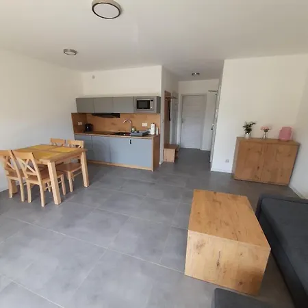 Milo Mare アパート *